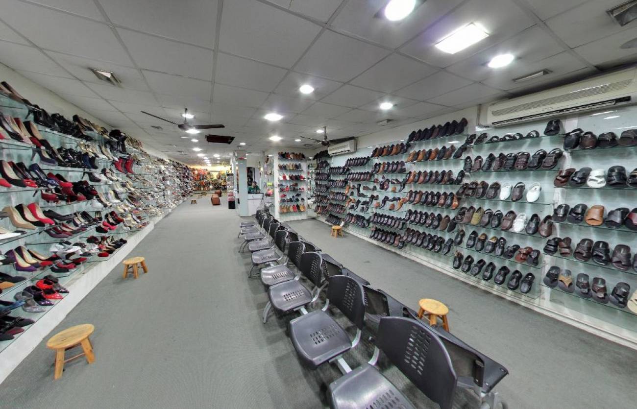 puma shoes showroom in pune